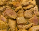 Foto del paso 2 de la receta: Tallarín saltado criollo con pollo