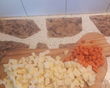 Foto del paso 1 de la receta: Ensalada de arveja, zanahoria y tomate