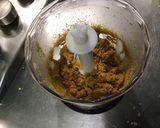 Une image de l'étape 2 de Bouchées feuilletées apéritives aux sardines et épices indiennes.