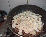 A picture of step 9 of Sookhi Arbi.