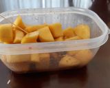 Hình bước làm 6 của món Xoài lắc biến tấu