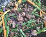 A picture of step 4 of Red Curry Pork Stirfry.