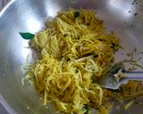 A picture of step 3 of Raw Papaya Sambhara.