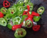 Foto langkah ke 2 dari resep Tumis Cabe Gendot.