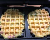 Une image de l'étape 4 de Gaufre de pommes de terre jambon fromage et épinards.