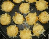 A picture of step 5 of Chicken potato bites.