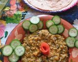 A picture of step 5 of Daal chana palk with roti.