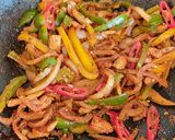 A picture of step 3 of My quick Mexican stir fry.