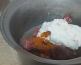 A picture of step 1 of Dum ka qeema.