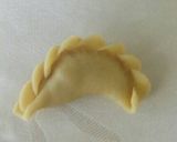 Foto langkah ke 3 dari resep Pastel mini isi abon.