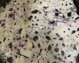 A picture of step 4 of Onion Rava Dosa.