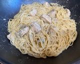A picture of step 6 of Garlic Chicken Pasta with Butter.