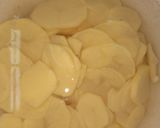 Foto del passaggio 2 della ricetta Croccanti e saporite chips al forno