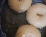 Foto langkah ke 7 dari resep Donut Ubi Kuning.