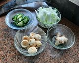 লাউয়ের শুক্তো (lau er shukto recipe in Bengali) রেসিপি ধাপ - 1 ছবি
