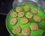 A picture of step 4 of Bajri Methi Masala Vada.