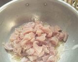 A picture of step 4 of Chicken White Handi.