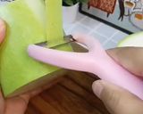 Hình bước làm 2 của món Bí đao (bí xanh) cuộn cua thịt
