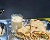 A picture of step 7 of Chicken Paratha Rolls.