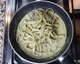 Foto del passaggio 3 della ricetta Fettuccine al pistacchio e funghi