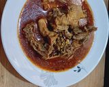 A picture of step 5 of Kanduri chicken gravy.