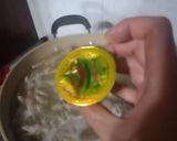 Foto langkah ke 3 dari resep Ceker Ayam Masak Tauco.