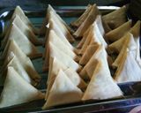 Foto langkah ke 10 dari resep Sambusa.