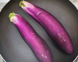 Foto langkah ke 1 dari resep Dadar Terong / Eggplant Omelette.