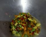 Foto langkah ke 3 dari resep Tumis Jamur dan Petai.