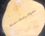 A picture of step 2 of Dal stuffed paratha.