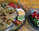 Foto langkah ke 5 dari resep Soto Ceker Lumer.