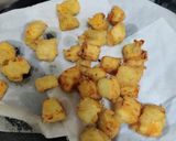 A picture of step 2 of Paneer chilli dry.