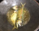 Foto langkah ke 4 dari resep Ikan Goreng Ikan Laut Ikan Kerapu Ikan kembung Bumbu Marinasi.