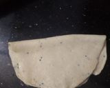 A picture of step 3 of Sugar Paratha.