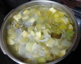 Foto del paso 1 de la receta Crema de calabacín y puerro con arroz