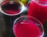 A picture of step 4 of Awla beetroot sip.