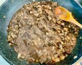 Foto del paso 5 de la receta: Papas con callampas de pino
