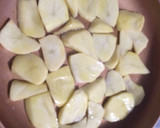 Foto del paso 1 de la receta: Pizza de patatas y verduras con jamón y queso