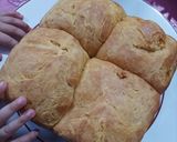 Foto langkah ke 7 dari resep Roti Sobek.