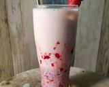 Foto langkah ke 5 dari resep Korean Strawberry Milk.