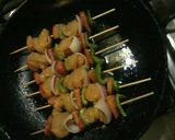 A picture of step 4 of Chicken skewers #ramadankitayari.