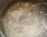 A picture of step 1 of Shrimp Chowmein.
