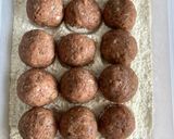 Une image de l'étape 5 de Keftedes au Ouzo 🇬🇷 (boulettes de viande moelleuses à la Grecque).