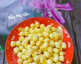 Hình bước làm 3 của món Chè hạt sen long nhãn