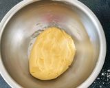 A picture of step 2 of Dates filled cookies.
