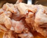 A picture of step 1 of Coke marinated chicken wings.