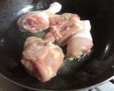 Foto del paso 1 de la receta: Pollo al oliva en wok