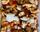 A picture of step 5 of Nachos with chicken.