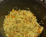 A picture of step 4 of Oriental rice /minced meat rice.