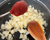 Foto del paso 2 de la receta: Potaje de judías pintas, espinacas y bacalao